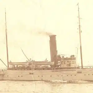 35025. (photo) U.S. Revenue Cutter Gresham Great Lakes c.1900.
