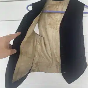 35043. (vest) U.S. Navy CPO c.1918.
